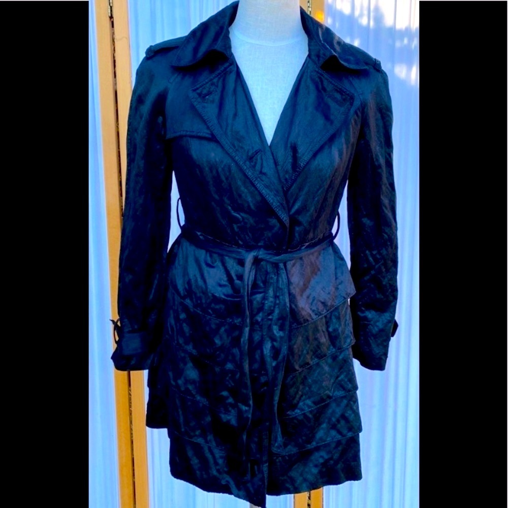 INTERNATIONAL CONCEPTS LIGHTWEIGHT LONG-LINED BELTED SILKY JACKET